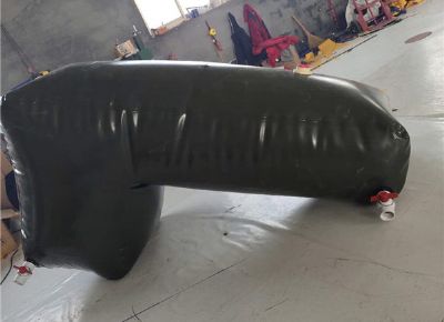 點擊查看詳細信息<br>標題：水袋 閱讀次數(shù)：3992